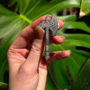 Axe Pin