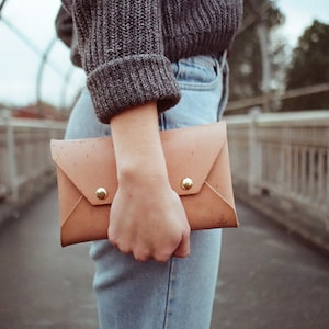 Minimalist Leather Clutch, Leather Envelope Clutch, Clutch Purse, Womens Wristlet, Handcrafted in Portland, Oregon