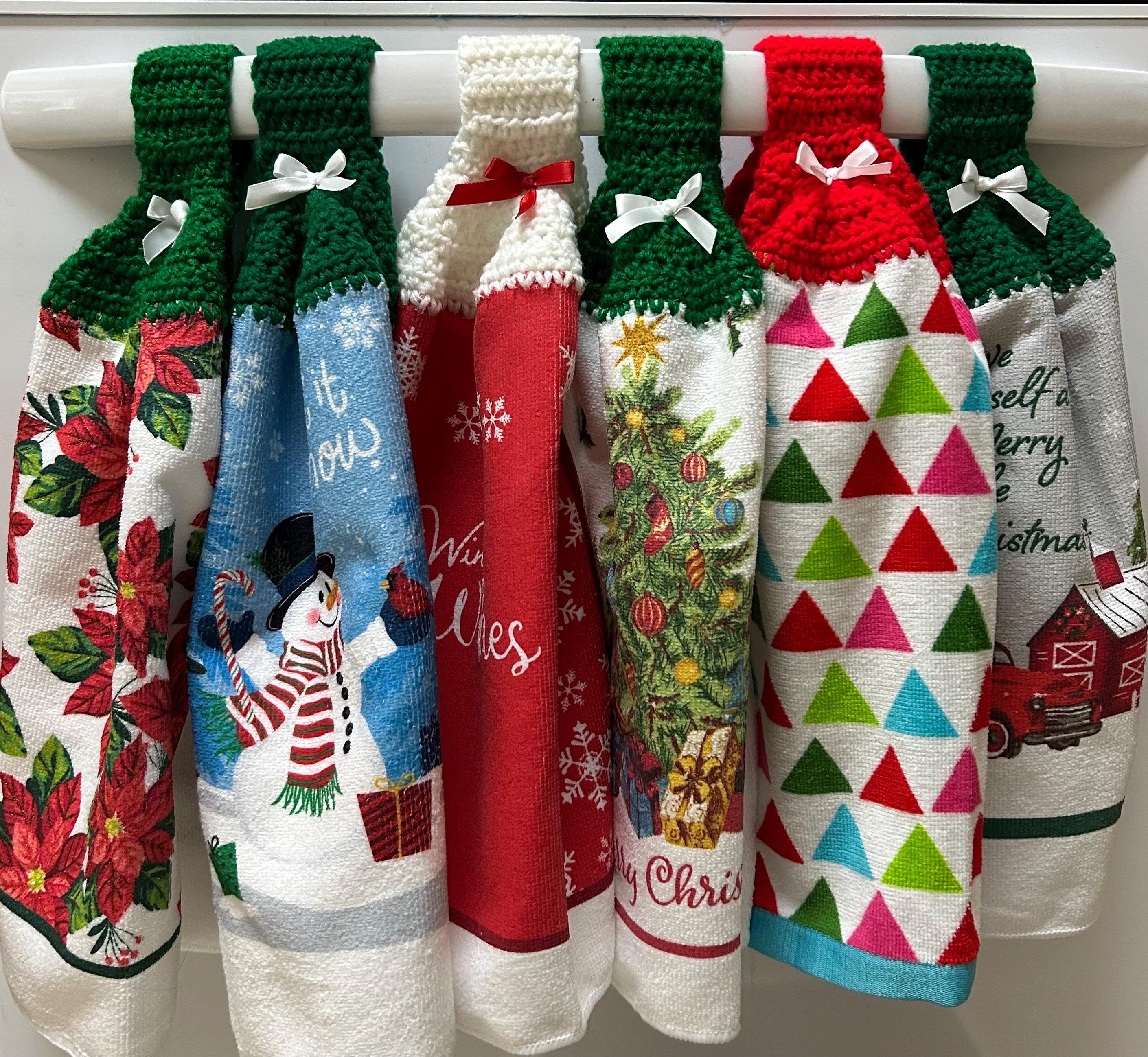 40 Festive Christmas Kitchen Decor Ideas to Spice Up Your Home: Jolly Touches for a Merry Cooking Space 12 Christmas kitchen towels with crochet top