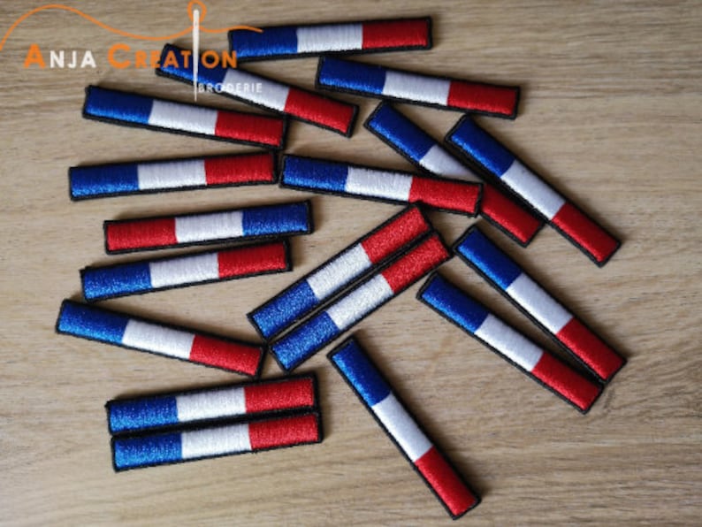 Ecusson patch 3D drapeau France relief thermocollant 65mm X 10mm thermocollant Made in France Personnalisation Customisation de casquettes image 1