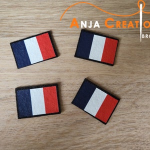 Petit Ecusson patch Drapeau France Français thermocollant Made in France Personnalisation Customisation 3cm image 1