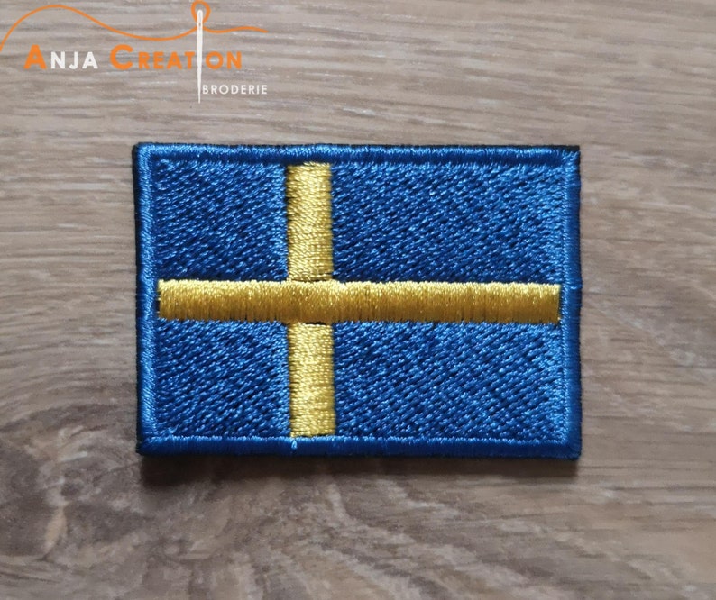 Écusson thermocollant, patch à coudre ou à coller Drapeau Suede 5cm image 3