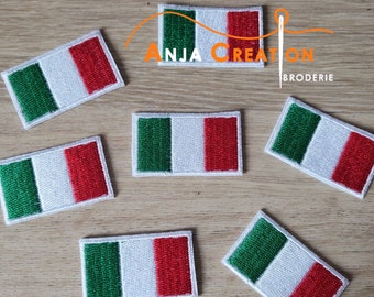 Petit Ecusson patch Drapeau brodé Italie Italien 4cm thermocollant Made in France Personnalisation Customisation Voyage Monde Souvenirs