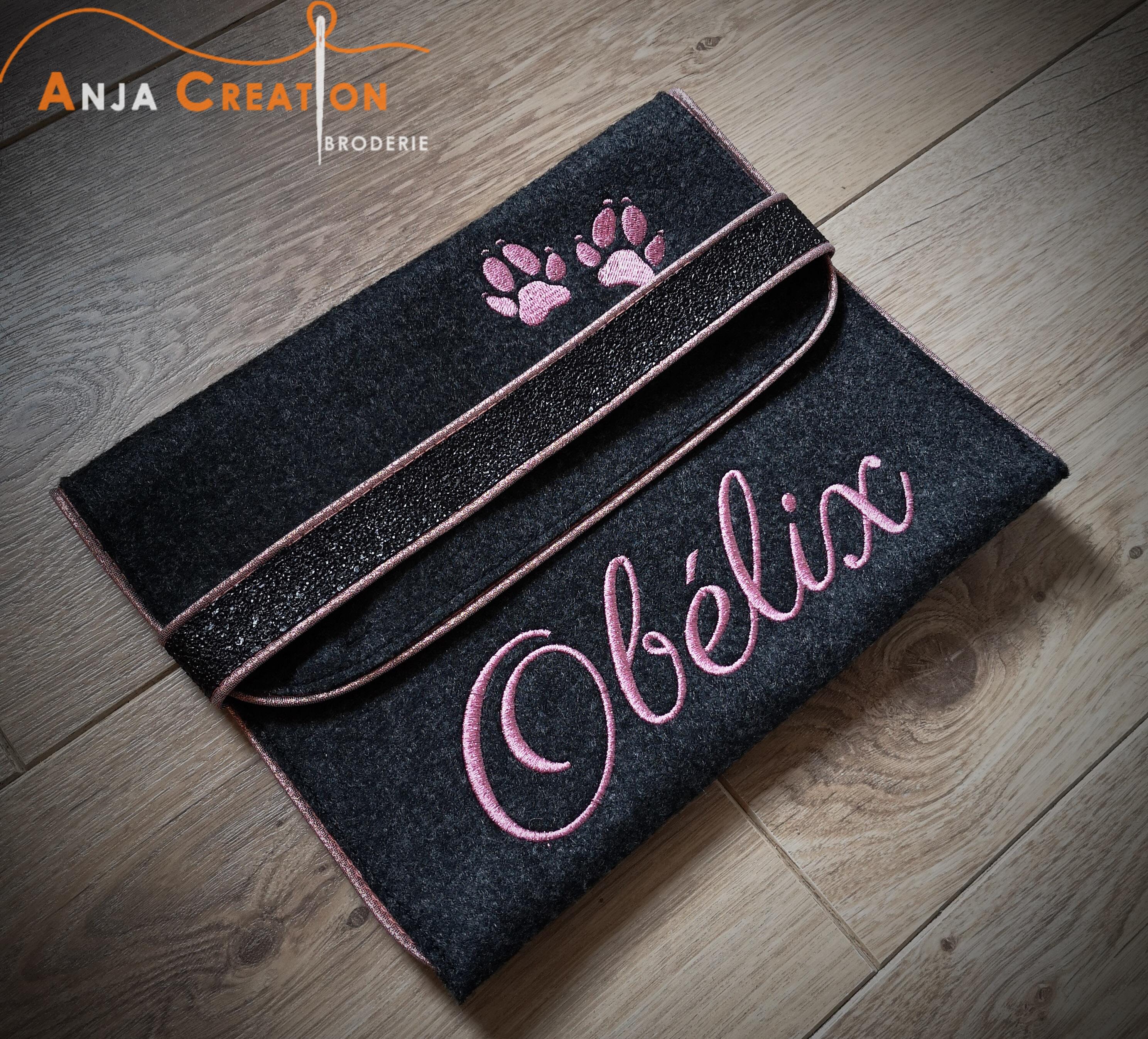 Pochette Protège Carnet de Santé Personnalisable Modèle Obelix