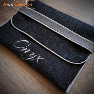 Pocket Protects Health Record Customizable model &quot;Onyx&quot;