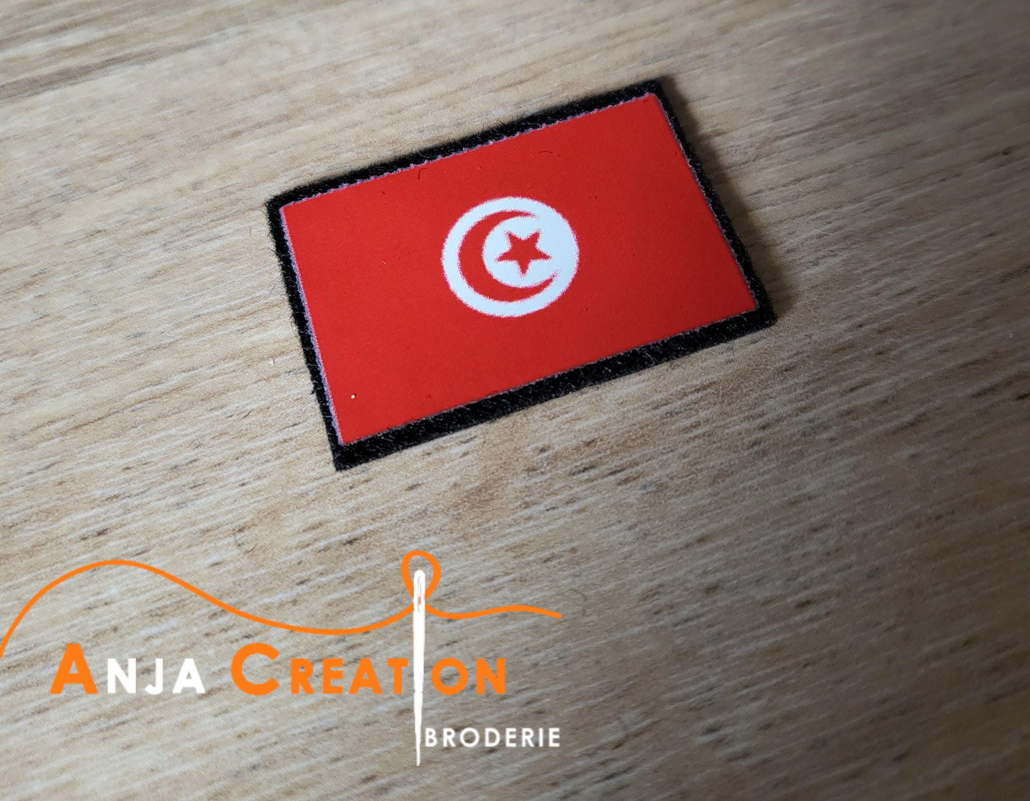 Écusson Thermocollant Tunisie Drapeau - Dimensions 80x50 Mm, Brodé, à Coudre Ou Repasser Sur Vêtement