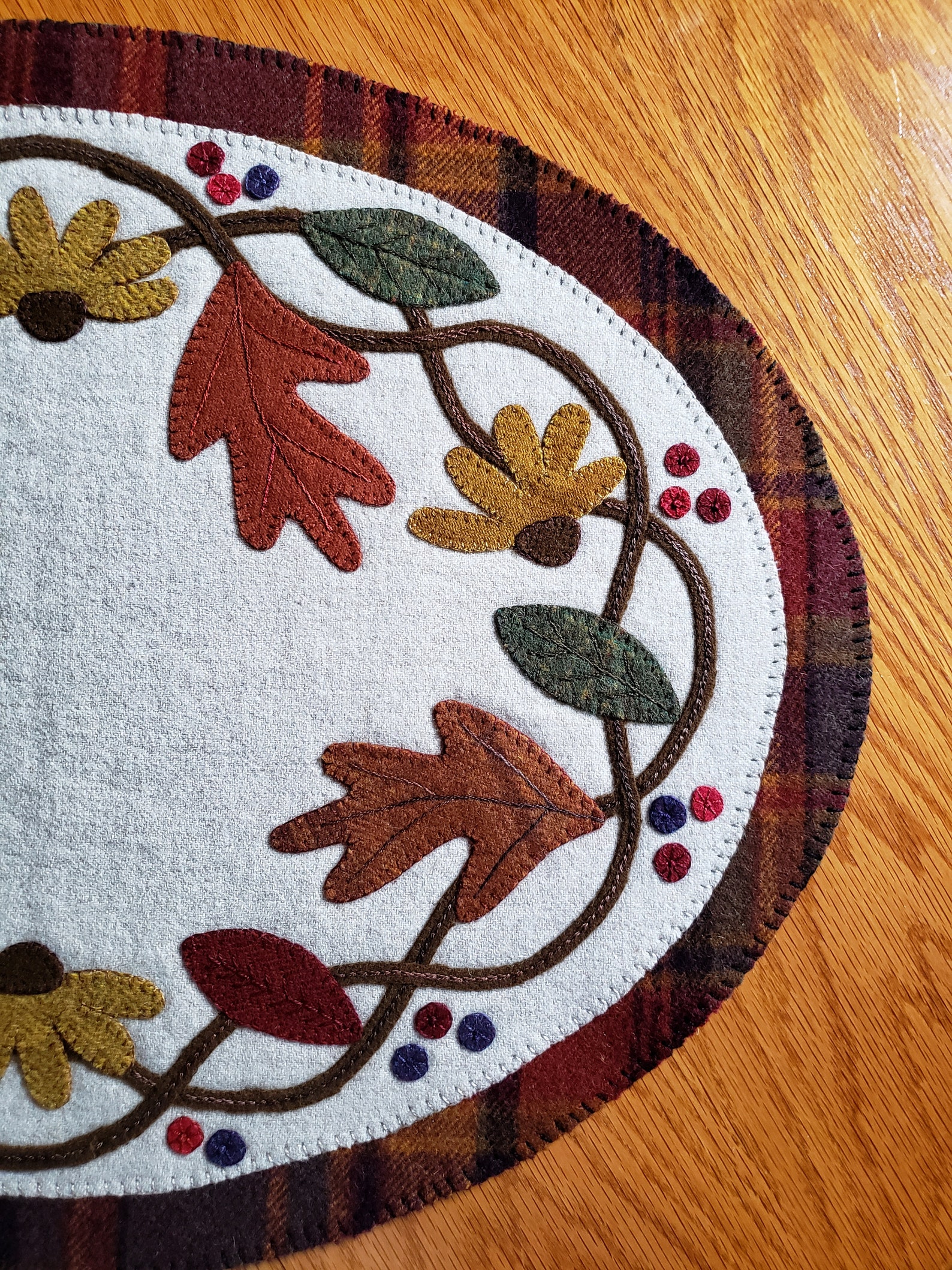 Autumn Splendor Wool Mat Finished Leaves Sunflowers - Etsy