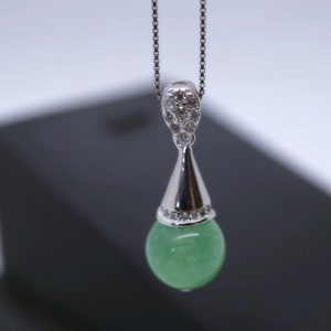 Green Aventurine Sterling Silver Pendant Necklace: Artisan Jewelry