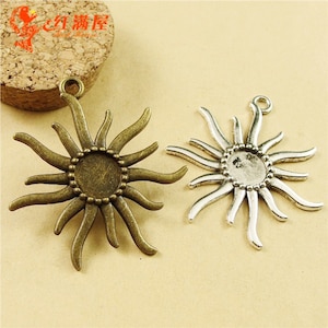 Wholesale 30pcs Antique Silver tone/Antque Bronze Sun Base Setting Pendant Trays,12mm Bezel Cabochon Settings - Pendant Tray Blanks