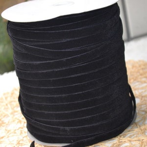 Großhandel-200Yards eine Rolle 10mm schwarz Beflockung Kordel, Haufen Beschichtung Schnur, Kordel, Armband Kordel, DIY Schmuck Zubehör Schnur