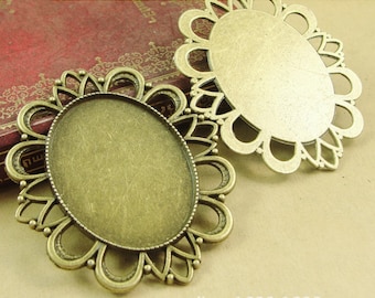 Monture Cabochon 40x30 Mm - Plaqué Or - Pour Pendentif Ou Broche - Réf. CF947/4924 - Neuf Sans Emballage