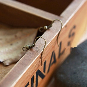 Wholesale-100pcs 18MM Vintage Antique Bronze/Silver tone/Golden Beads Earring Hook Pendant Charm/Finding, DIY Accessory