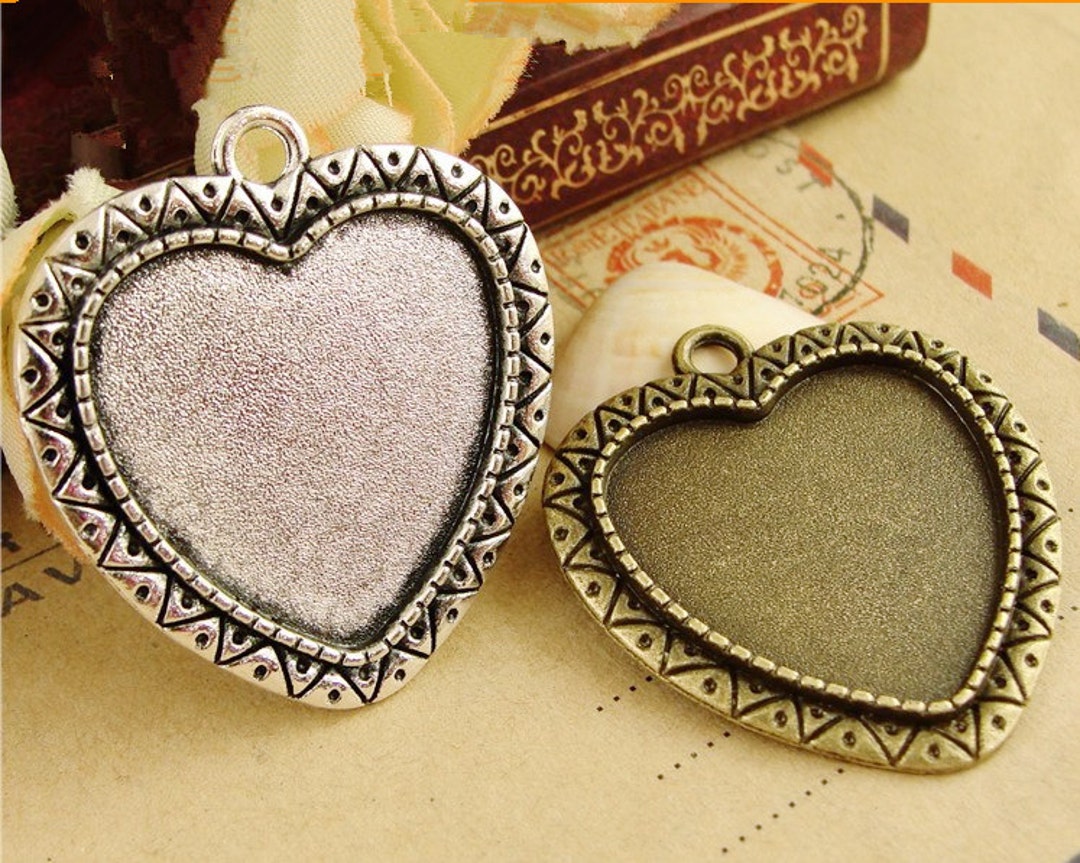 Wholesale 30pcs Antique Silver/antique Bronze Filigree Heart Base