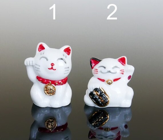 dollhouse miniature cats