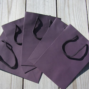 Purple Bulk Tissue Paper, Tissue Paper, Bulk Tissue Paper, Gift Wrapping,  Packaging, Purple, Gift Packaging, Crafts Supply, Eggplant Purple 