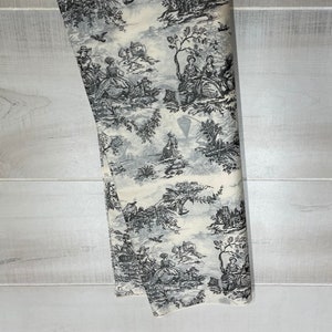 Tissue Paper/25 Sheets/Black Toile Tissue Paper 20&quot;x30&quot;