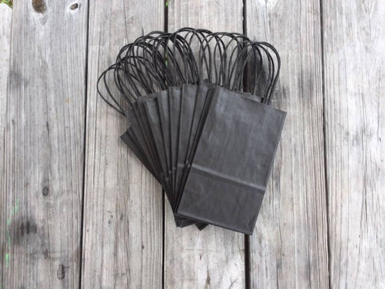 20 Pack Black Kraft Gift Bags with Handle 5.5x3.25x8 Bild 1