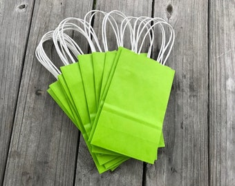 20 Pack Citrus Green on White Kraft Gift Bags/Wedding Welcome Bags/Green/5.5"x3.25"x8"