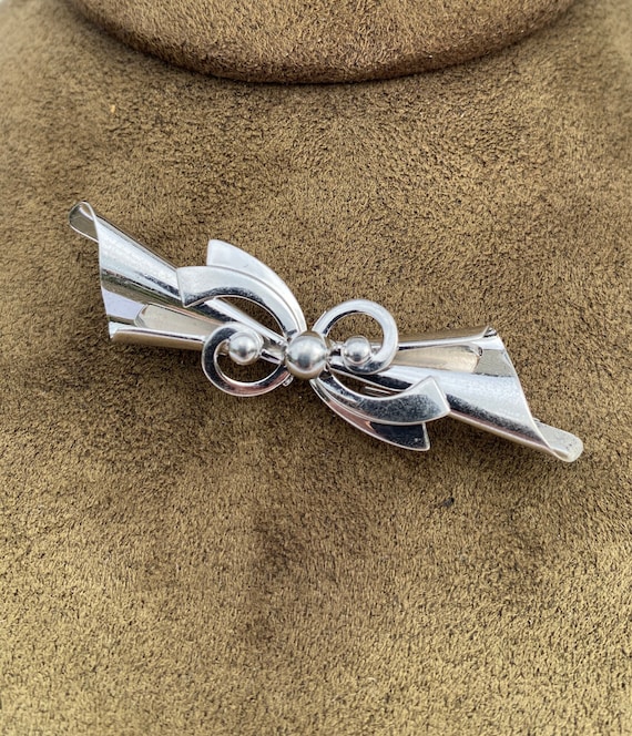 Sterling Silver Art Deco Stylized Bow Collar Pin … - image 1