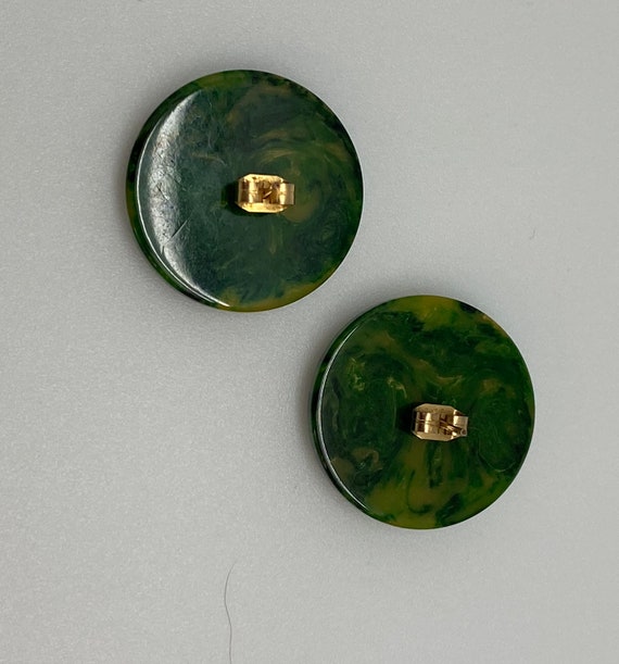 Creamed Spinach Bakelite Pierced Button Earrings - image 4