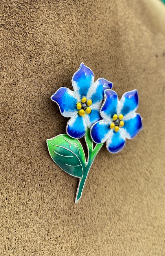 Sterling Silver Enamel Blue Forget Me Not Pin
