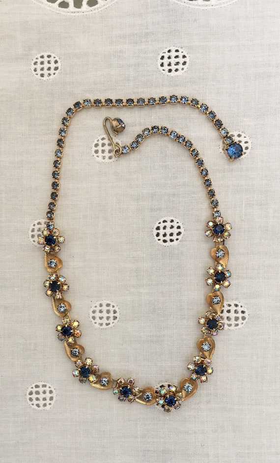 Blue flowers rhinestone necklace - image 2