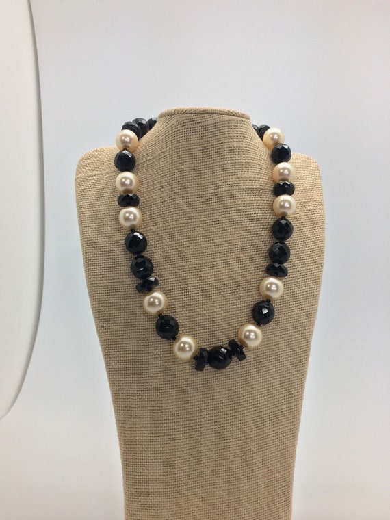Art Deco Faux Pearls and Jet necklace