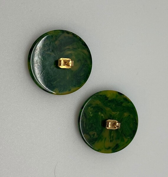 Creamed Spinach Bakelite Pierced Button Earrings - image 5