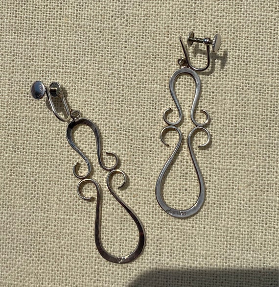 Scroll Design Screwback Sterling Silver Earrings - image 6