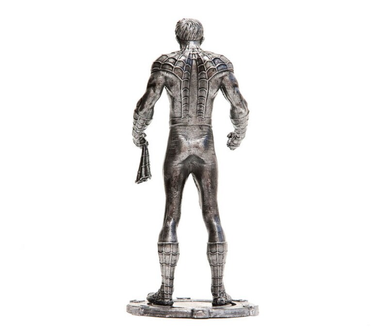 Marvel superhero 1:24 Scale Figure Peter Parker tin 75mm Spider-Man