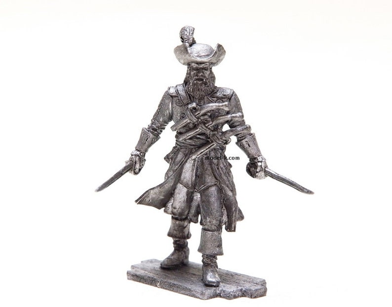 tin 54mm Pirate. Blackbeard figure 54mm image 1