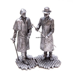 tin 54mm Sherlock Holmes and Dr. Watson. Sir. Arthur Conan Doyle stories 1:32 Scale Metal Figurine