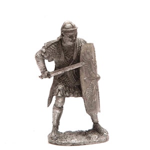 tin 54mm Rome. Legionary. War with the Dacians 101-110. AD 1:32 Scale Pewter Sculpture