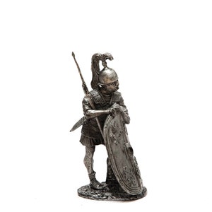 tin 54mm Rome. Roman Legionary. Republic period 2-1 centuries B.C.  1:32 Scale Pewter Sculpture