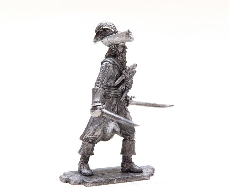 tin 54mm Pirate. Blackbeard figure 54mm image 3