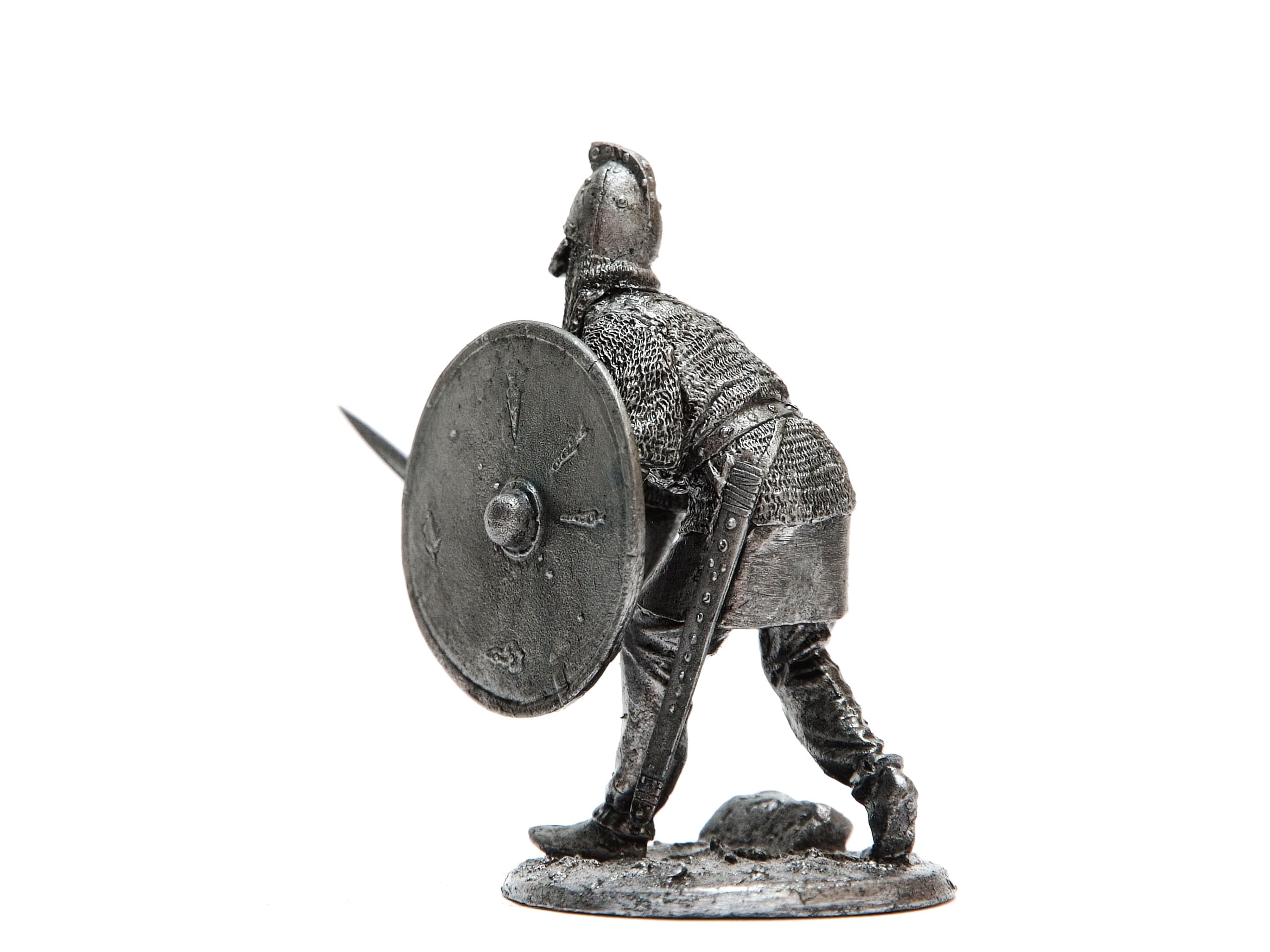 tin 54mm Celtic Warrior 1:32 Pewter Miniature 