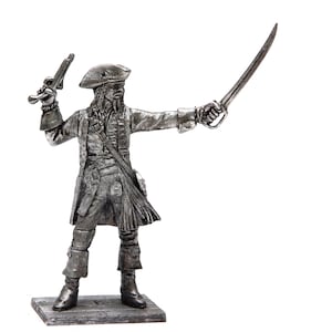 54mm Pirates of the Caribbean: Jack Sparrow  with sword 1/32 Miniature