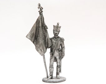 tin 54mm Napoleonic. Officer-Standard Bearer of the 5th Linear Regiment "Real Calabria". Naples 1811-12 1:32 Scale Pewter Sculpture