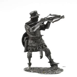 tin 54mm Teutonic arbalester XIII century Metal Figurine 1:32 Scale