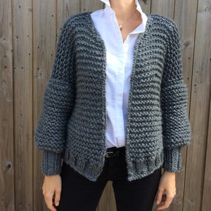 Chunky knit, sweater pattern knit, oversized cardigan digital download, cardigan pattern, gift for her, knitting pattern, easy pattern