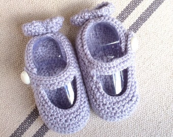 Knitting pattern slippers, baby pattern,PDF, bow booties, instant download, booties knit pattern, baby shower gift, digital download