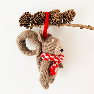 Christmas decor squirrel knitting patterns ornament - Holiday gift pattern animal tree decor - knitted décor Christmas stocking