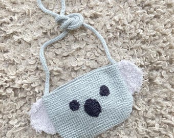 Modello per borsa a tracolla per bambini a forma di koala - Modello per borsa a forma di animaletto - Tutorial per borsa a maglia per bambini - Download PDF per lavorare a maglia facilmente