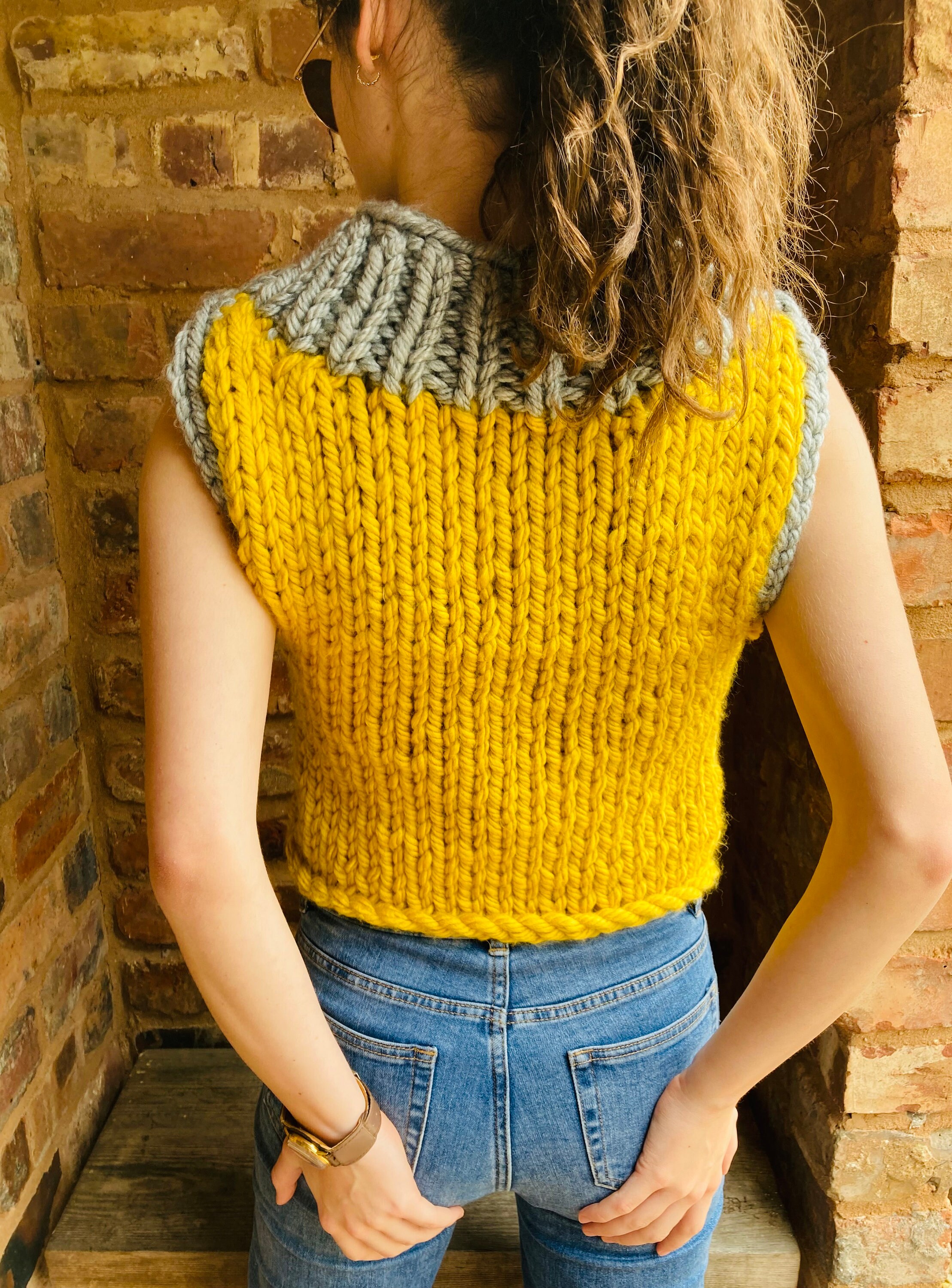 Pull Sans Manches Col V Femme - Débardeur Tricot Décontracté Élégant, Idéal Printemps Automne