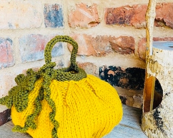 Knitted pumpkin trick or treat bag knitted pattern - Halloween décor PDF download pumpkin - How to Halloween home décor