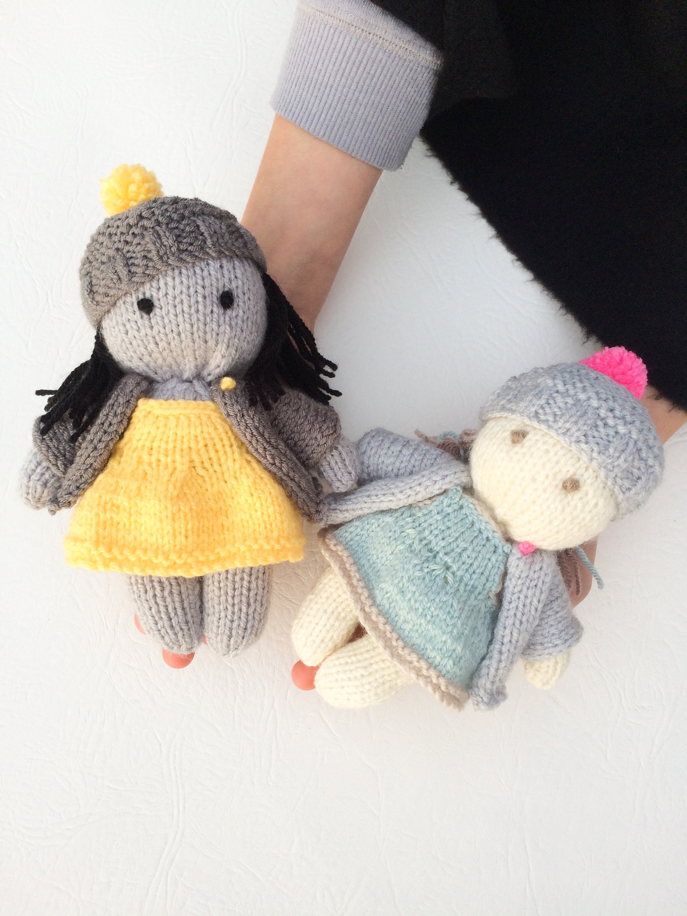 Patron poupée, PDF, poupée à tricoter, poupée miniature, Jouet enfant, à  faire soi même, tricot poupée, tuto poupée, chambre enfant -  France
