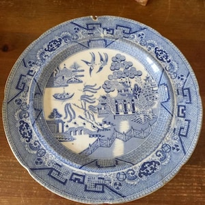 Antique English Rustic Willow pattern blue and white dinner plate