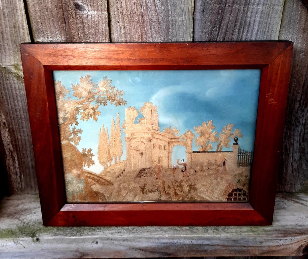 Tapisserie Ancienne Encadrée De 1992 - Motifs Papillons Et Hirondelle, Style écossais