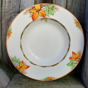 Vintage Highland Empire England Autumn leaves shallow ceramic farmhouse serving dish