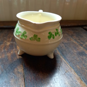 Vintage Sylvac Shamrock cauldron shaped porcelain creamer jug image 3